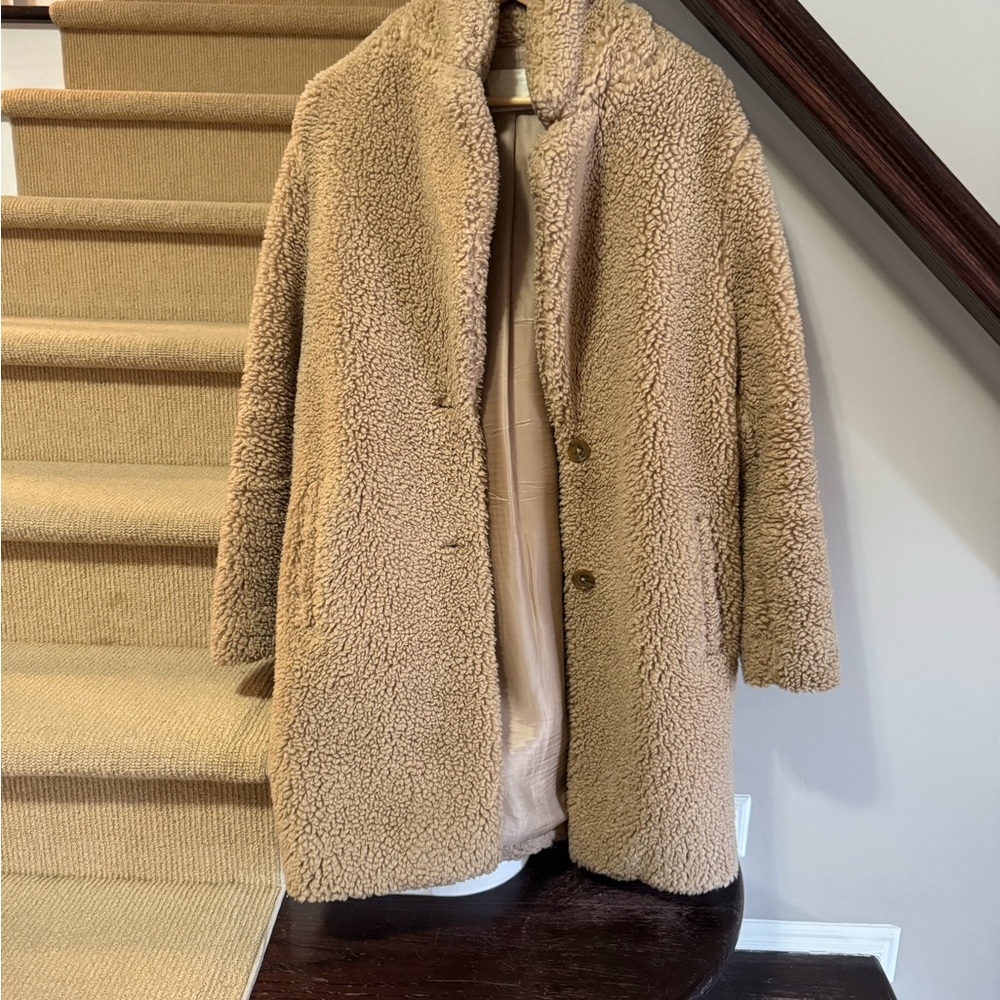 Aritzia Women's Tan Teddy Coat - Plush Sherpa Outerwear